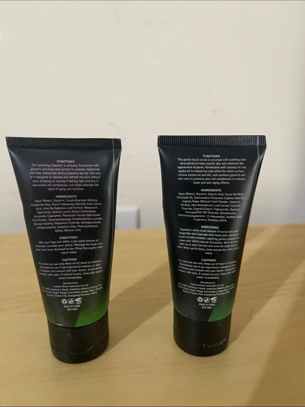 Set of Gowlaver Hydrating Facial Cleanser & Scrub I
